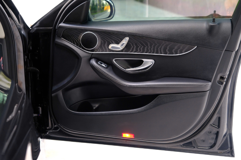 𝐌𝐞𝐫𝐜𝐞𝐝𝐞𝐬 𝐁𝐞𝐧𝐳 𝐂𝟐𝟎𝟎 𝟐𝟎𝟏𝟔 (Đ𝐞𝐧/𝐧𝐨̣̂𝐢 𝐭𝐡𝐚̂́𝐭 đ𝐞𝐧)