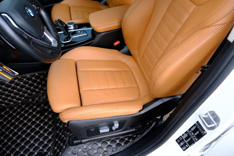 𝐁𝐌𝐖 𝐗𝟑 𝐗𝐝𝐫𝐢𝐯𝐞𝐫 𝟑𝟎𝐢 𝟐𝟎𝟏𝟗 (𝐓𝐫𝐚̆́𝐧𝐠/𝐧𝐨̣̂𝐢 𝐭𝐡𝐚̂́𝐭 𝐧𝐚̂𝐮)