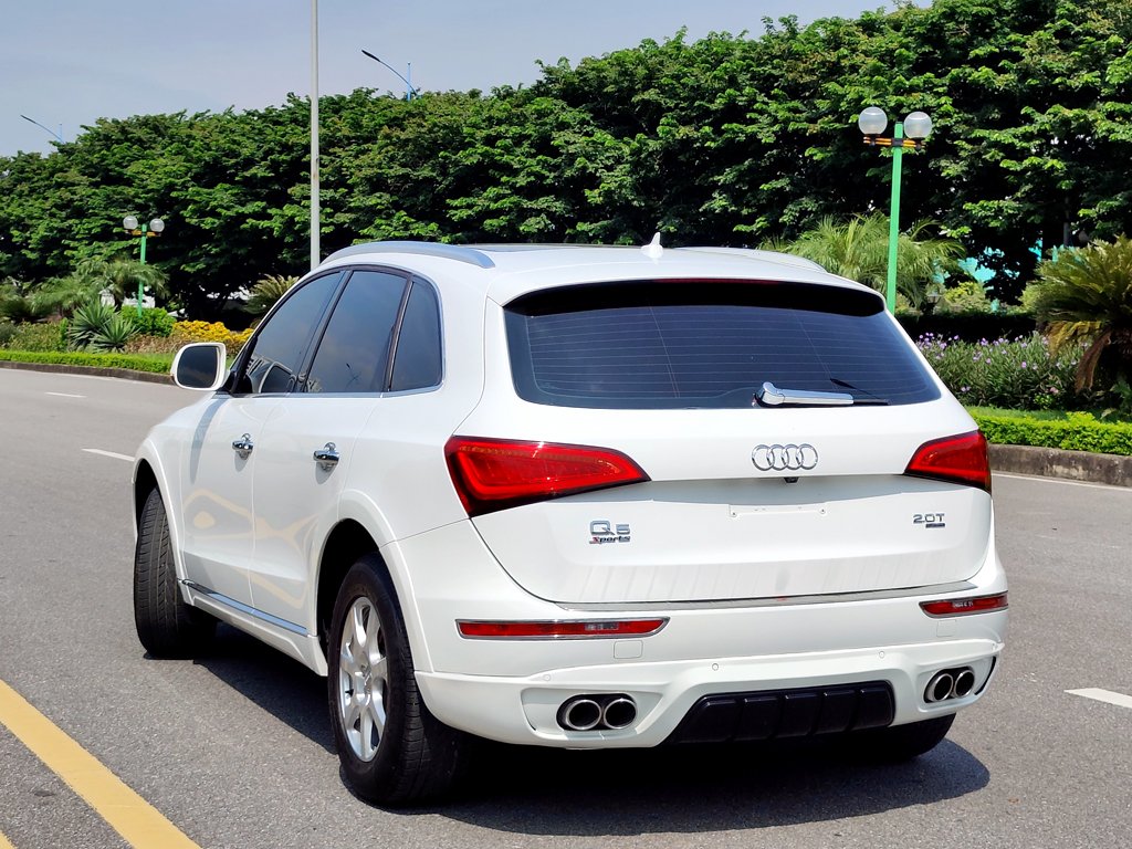 AUDI Q5 2014 Trắng Kem