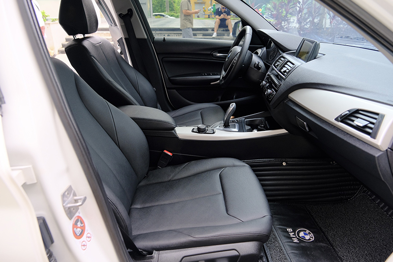 𝐁𝐌𝐖 𝟏𝟏𝟖𝐢 𝟐𝟎𝟏𝟔 (𝐓𝐫𝐚̆́𝐧𝐠/𝐧𝐨̣̂𝐢 𝐭𝐡𝐚̂́𝐭 đ𝐞𝐧)