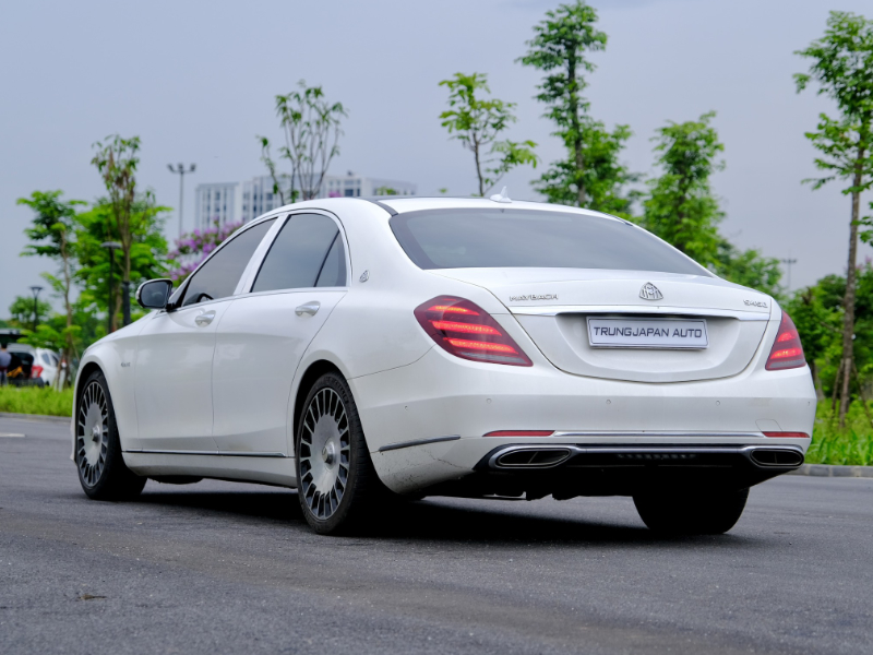 𝐌𝐞𝐫𝐜𝐞𝐝𝐞𝐬 𝐁𝐞𝐧𝐳 𝐒𝟒𝟎𝟎 𝟐𝟎𝟏𝟓 (𝐓𝐫𝐚̆́𝐧𝐠/𝐧𝐨̣̂𝐢 𝐭𝐡𝐚̂́𝐭 𝐤𝐞𝐦)