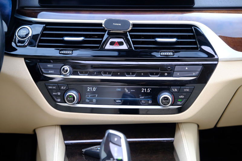 𝐁𝐌𝐖 𝟓𝟑𝟎𝐢 𝟐𝟎𝟏𝟖 (Đ𝐞𝐧/𝐧𝐨̣̂𝐢 𝐭𝐡𝐚̂́𝐭 𝐤𝐞𝐦)