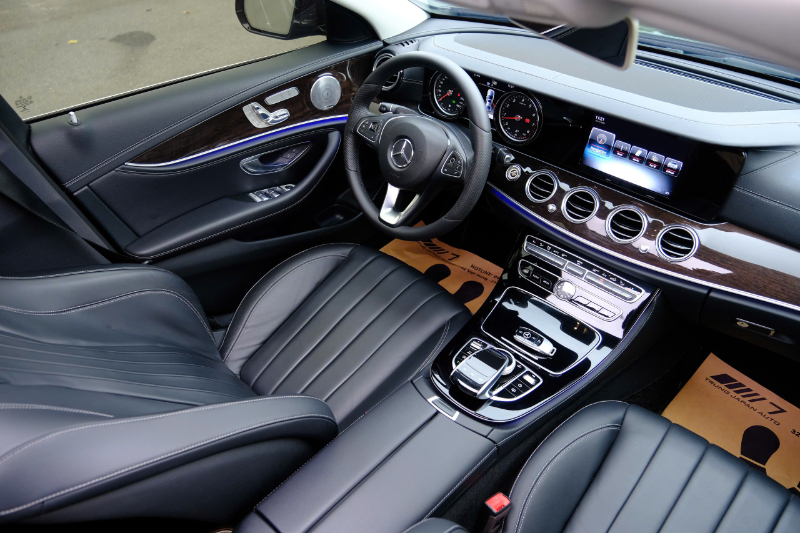 𝐌𝐞𝐫𝐜𝐞𝐝𝐞𝐬 𝐁𝐞𝐧𝐳 𝐄𝟐𝟓𝟎 𝟐𝟎𝟏𝟕 (𝐍𝐚̂𝐮/𝐧𝐨̣̂𝐢 𝐭𝐡𝐚̂́𝐭 đ𝐞𝐧)