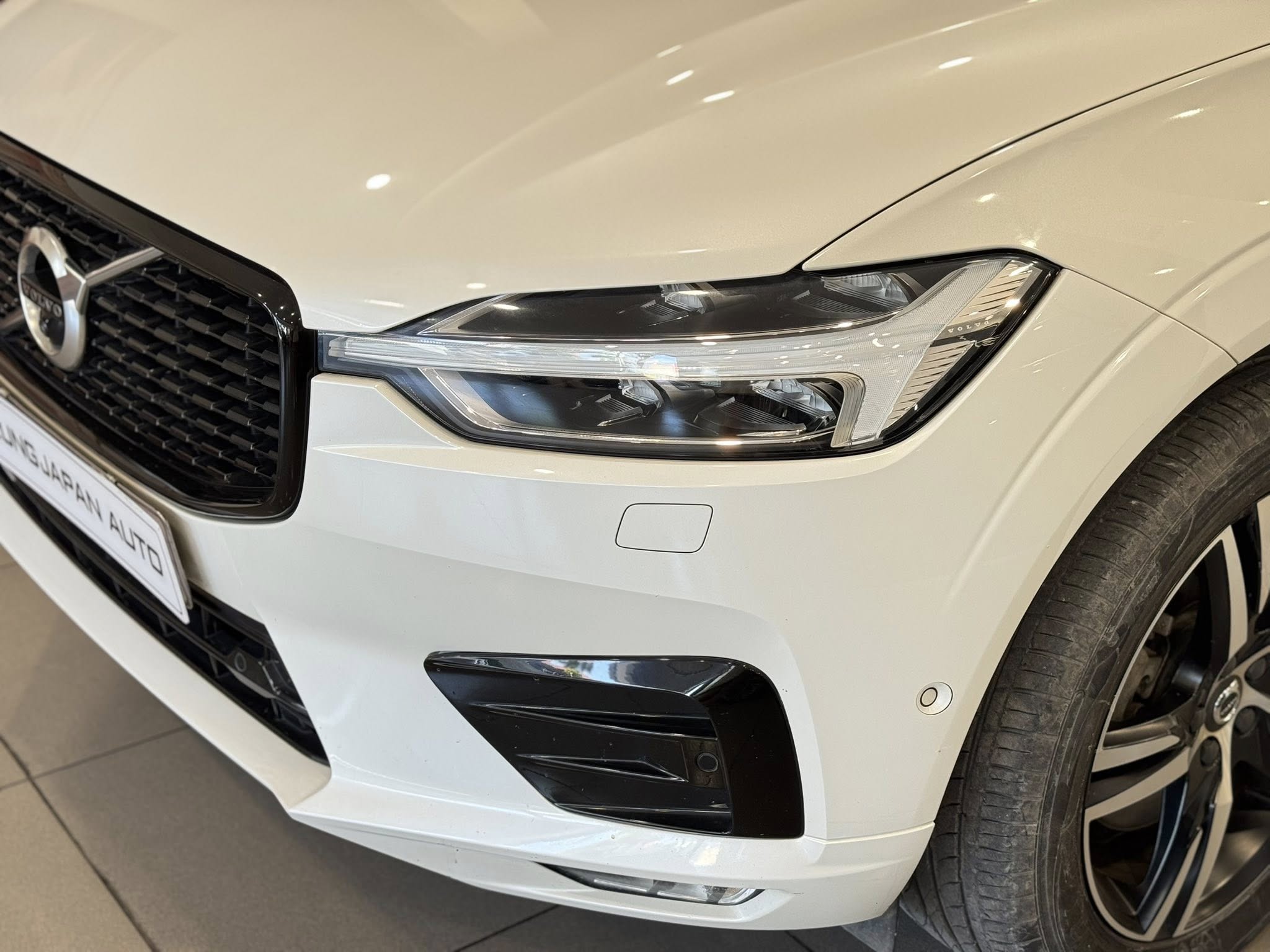 𝐕𝐨𝐥𝐯𝐨 𝐗𝐂𝟔𝟎 𝐑-𝐃𝐞𝐬𝐢𝐠𝐧 𝐬𝐱 𝟐𝟎𝟐𝟎 𝐌𝐨𝐝𝐞𝐥 𝟐𝟎𝟐𝟏