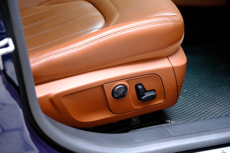 𝐌𝐚𝐬𝐞𝐫𝐚𝐭𝐢 𝐐𝐮𝐚𝐭𝐭𝐫𝐨𝐩𝐨𝐫𝐭𝐞 𝟐𝟎𝟏𝟔 (𝐗𝐚𝐧𝐡/𝐧𝐨̣̂𝐢 𝐭𝐡𝐚̂́𝐭 𝐧𝐚̂𝐮)