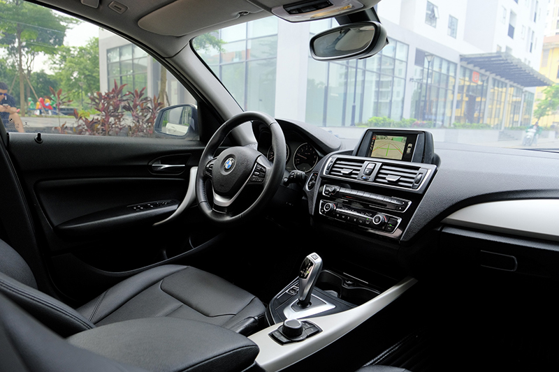 𝐁𝐌𝐖 𝟏𝟏𝟖𝐢 𝟐𝟎𝟏𝟔 (𝐓𝐫𝐚̆́𝐧𝐠/𝐧𝐨̣̂𝐢 𝐭𝐡𝐚̂́𝐭 đ𝐞𝐧)