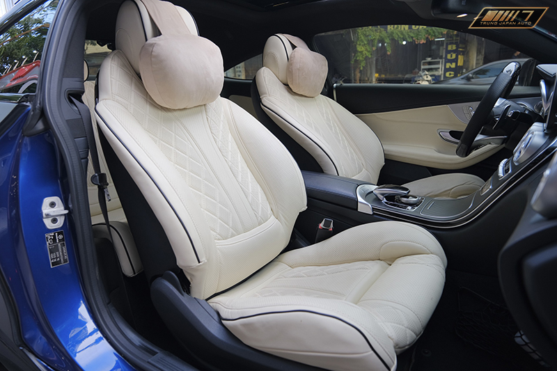 𝐌𝐞𝐫𝐜𝐞𝐝𝐞𝐬 𝐁𝐞𝐧𝐳 𝐂𝟑𝟎𝟎 𝐂𝐨𝐮𝐩𝐞 𝟐𝟎𝟏𝟕