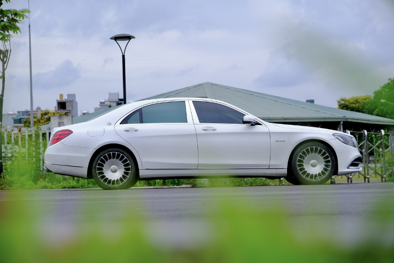 𝐌𝐞𝐫𝐜𝐞𝐝𝐞𝐬 𝐁𝐞𝐧𝐳 𝐒𝟒𝟎𝟎 𝟐𝟎𝟏𝟓 (𝐓𝐫𝐚̆́𝐧𝐠/𝐧𝐨̣̂𝐢 𝐭𝐡𝐚̂́𝐭 𝐤𝐞𝐦)