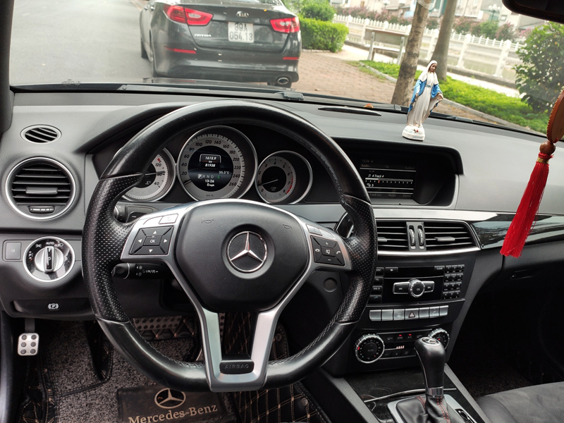 Mercedes C300 PLus 2014