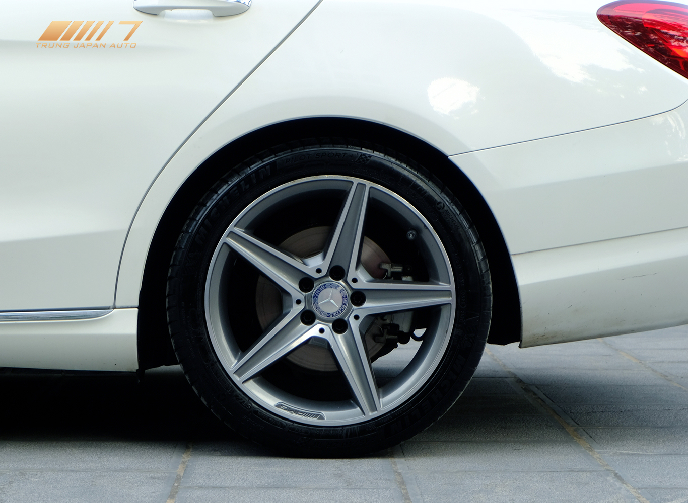 Mercedes C200 2016 Trắng