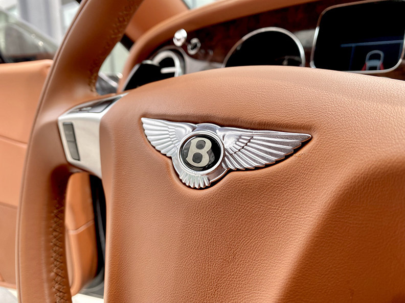 Bentley Continental GT Speed (Bản 2 cửa)