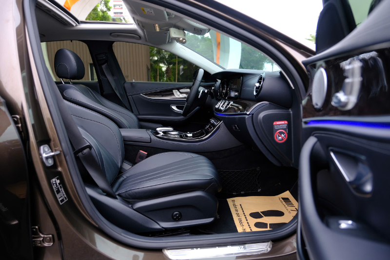 𝐌𝐞𝐫𝐜𝐞𝐝𝐞𝐬 𝐁𝐞𝐧𝐳 𝐄𝟐𝟓𝟎 𝟐𝟎𝟏𝟕 (𝐍𝐚̂𝐮/𝐧𝐨̣̂𝐢 𝐭𝐡𝐚̂́𝐭 đ𝐞𝐧)