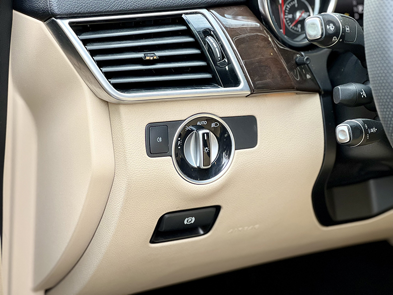 𝐆𝐋𝐄𝟒𝟎𝟎 𝐂𝐨𝐮𝐩𝐞 𝟐𝟎𝟏𝟔 (𝐍𝐚̂𝐮/𝐧𝐨̣̂𝐢 𝐭𝐡𝐚̂́𝐭 𝐤𝐞𝐦)