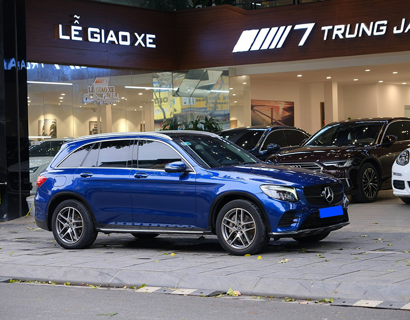 𝐌𝐞𝐫𝐜𝐞𝐝𝐞𝐬 𝐁𝐞𝐧𝐳 𝐆𝐋𝐂𝟑𝟎𝟎 𝟒𝐦𝐚𝐭𝐢𝐜 𝟐𝟎𝟏𝟖