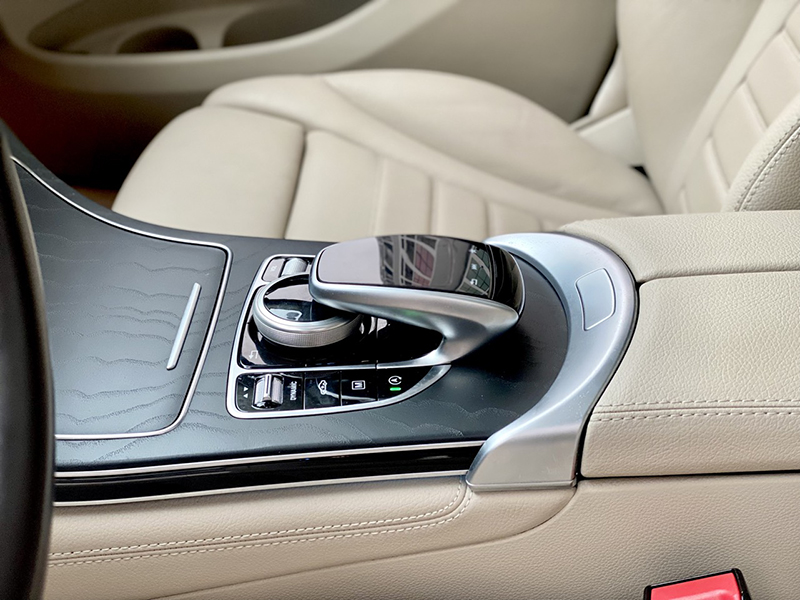 𝐌𝐞𝐫𝐜𝐞𝐝𝐞𝐬 𝐁𝐞𝐧𝐳 𝐆𝐋𝐂𝟑𝟎𝟎 𝟒𝐦𝐚𝐭𝐢𝐜 𝟐𝟎𝟏𝟖 (𝐓𝐫𝐚̆́𝐧𝐠/𝐧𝐨̣̂𝐢 𝐭𝐡𝐚̂́𝐭 𝐤𝐞𝐦)