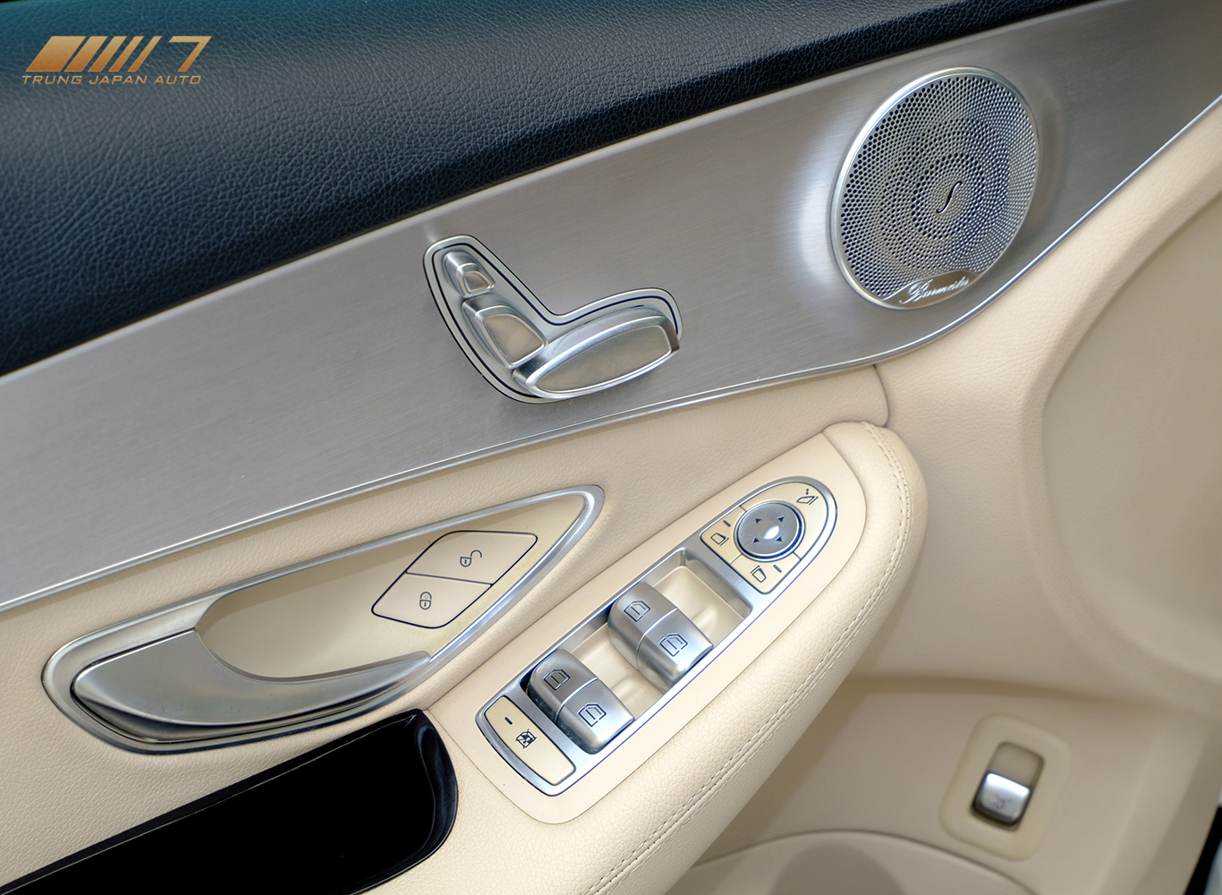 Mercedes C200 2016 Trắng