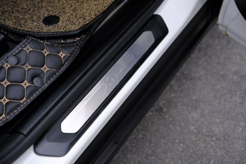 𝐁𝐌𝐖 𝐗𝟑 𝐗𝐝𝐫𝐢𝐯𝐞𝐫 𝟑𝟎𝐢 𝟐𝟎𝟏𝟗 (𝐓𝐫𝐚̆́𝐧𝐠/𝐧𝐨̣̂𝐢 𝐭𝐡𝐚̂́𝐭 𝐧𝐚̂𝐮)