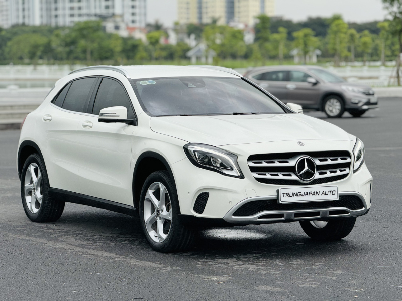 𝐌𝐞𝐫𝐜𝐞𝐝𝐞𝐬 𝐁𝐞𝐧𝐳 𝐆𝐋𝐀𝟐𝟎𝟎 𝟐𝟎𝟏𝟕 (𝐓𝐫𝐚̆́𝐧𝐠/𝐧𝐨̣̂𝐢 𝐭𝐡𝐚̂́𝐭 𝐤𝐞𝐦)