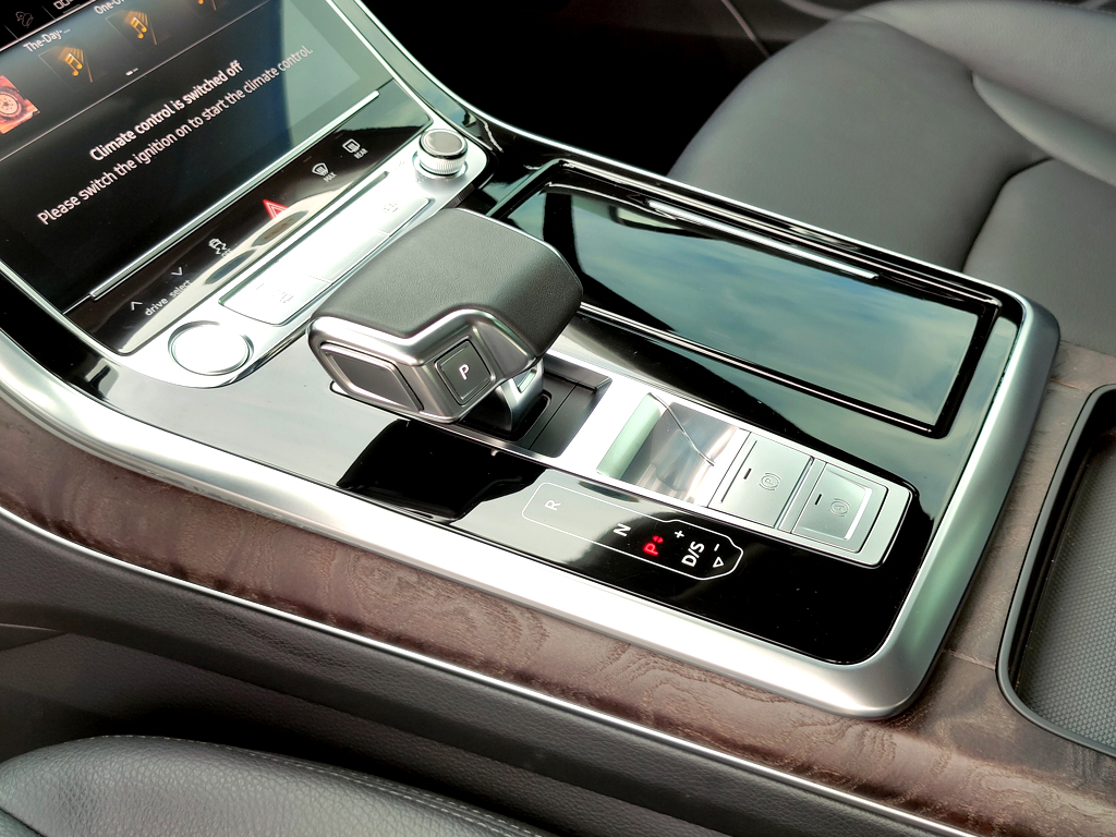 Audi Q7 3.0 TFSI 2020 Trắng