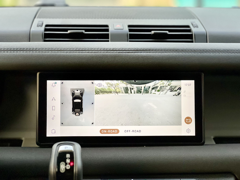 𝐑𝐚𝐧𝐠𝐞 𝐑𝐨𝐯𝐞𝐫 𝐃𝐞𝐟𝐞𝐧𝐝𝐞𝐫 𝐒𝐄 𝐏𝟑𝟎𝟎 𝟐𝟎𝟐𝟐