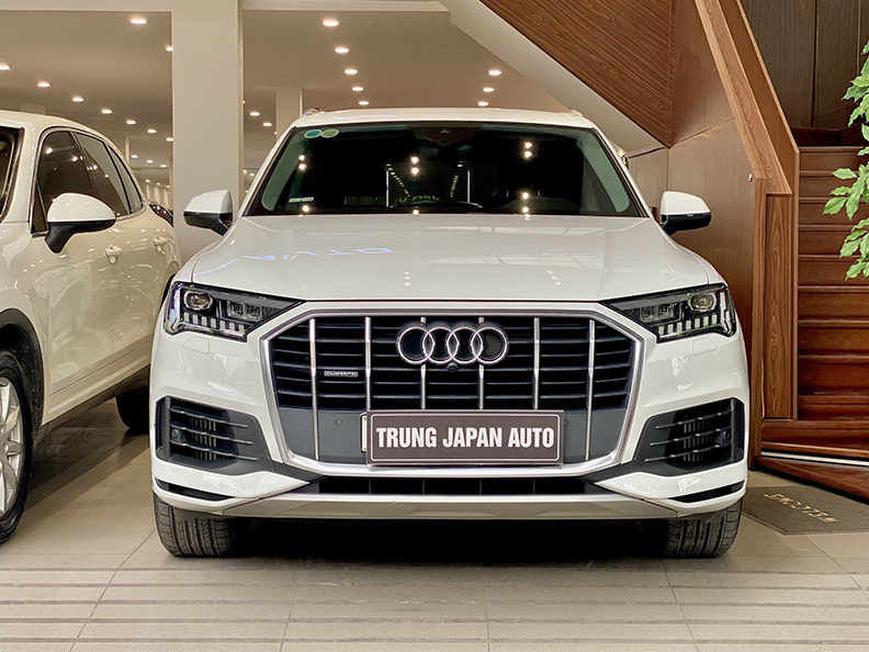 Audi Q7 trắng 2020 -  55TFSI Sline