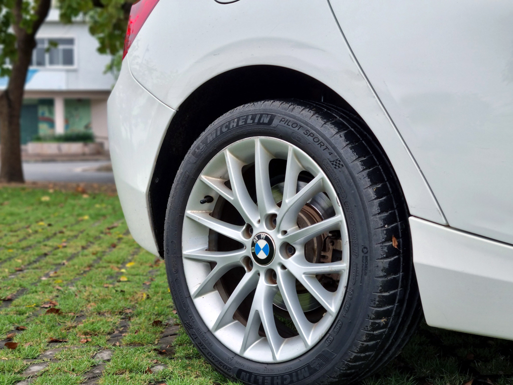 BMW 116i Trắng 2014