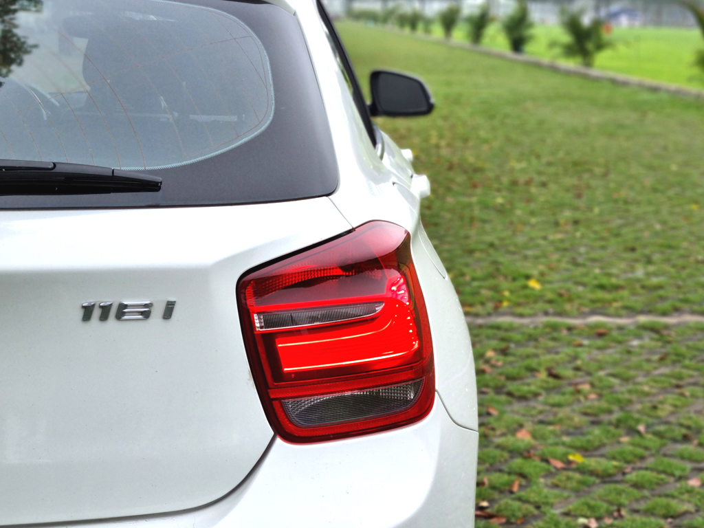 BMW 116i Trắng 2014