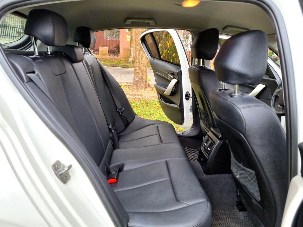 BMW 116i Trắng 2014