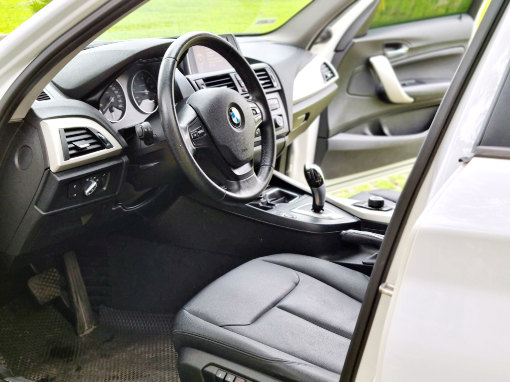 BMW 116i Trắng 2014