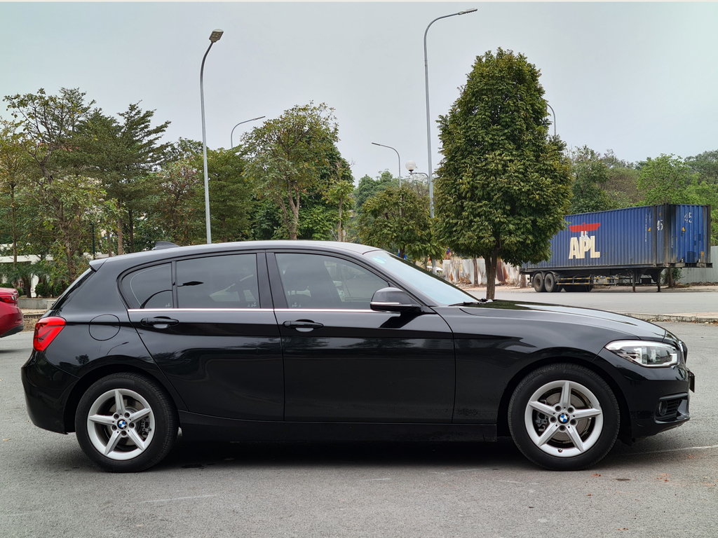 BMW 118i 2018 Đen