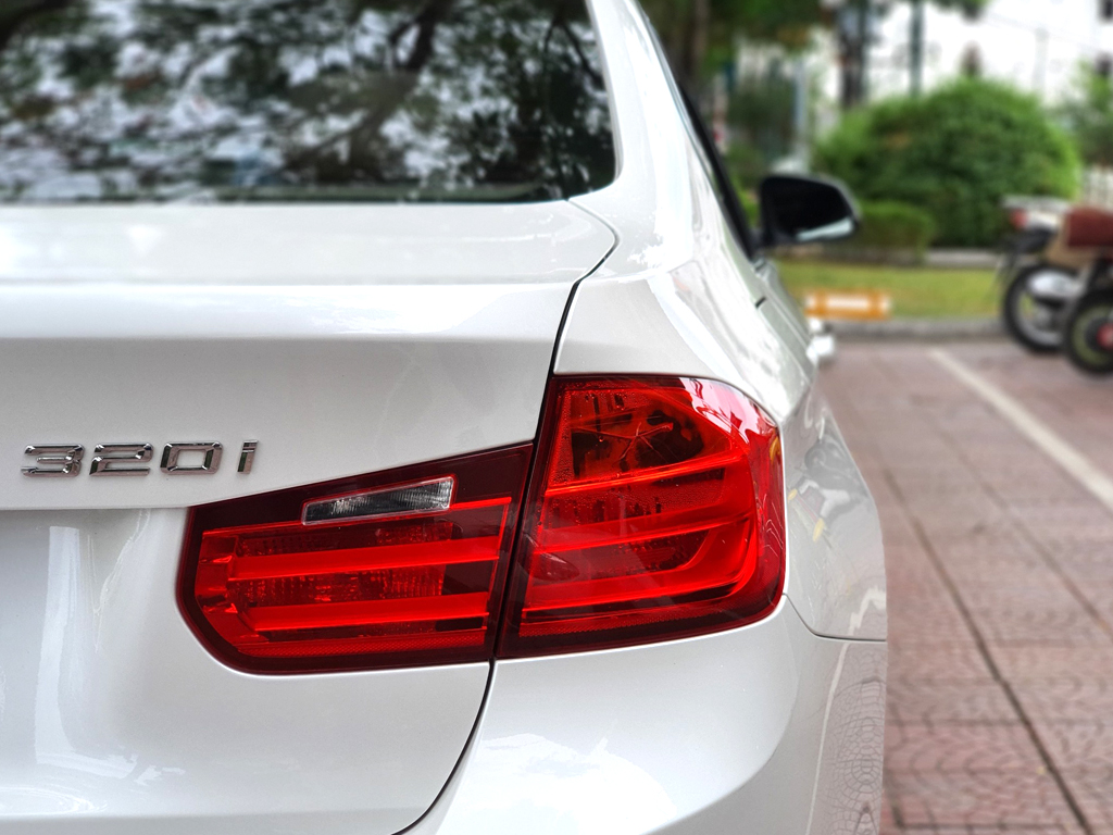 BMW 320i 2015 Trắng Kem