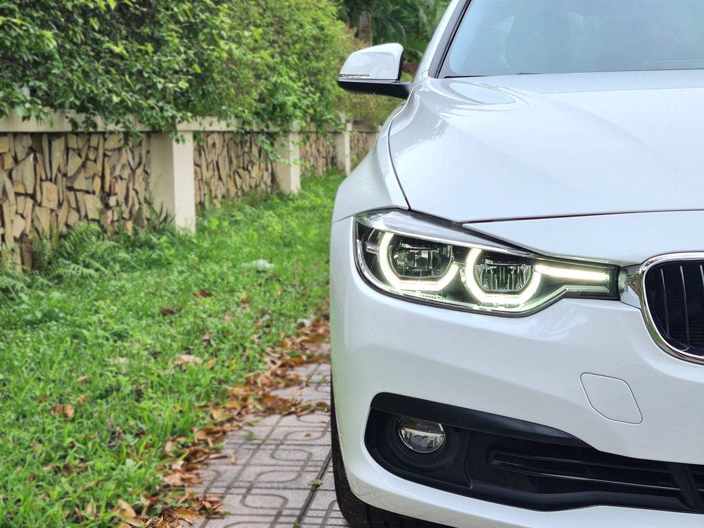 BMW 320i 2016 Trắng