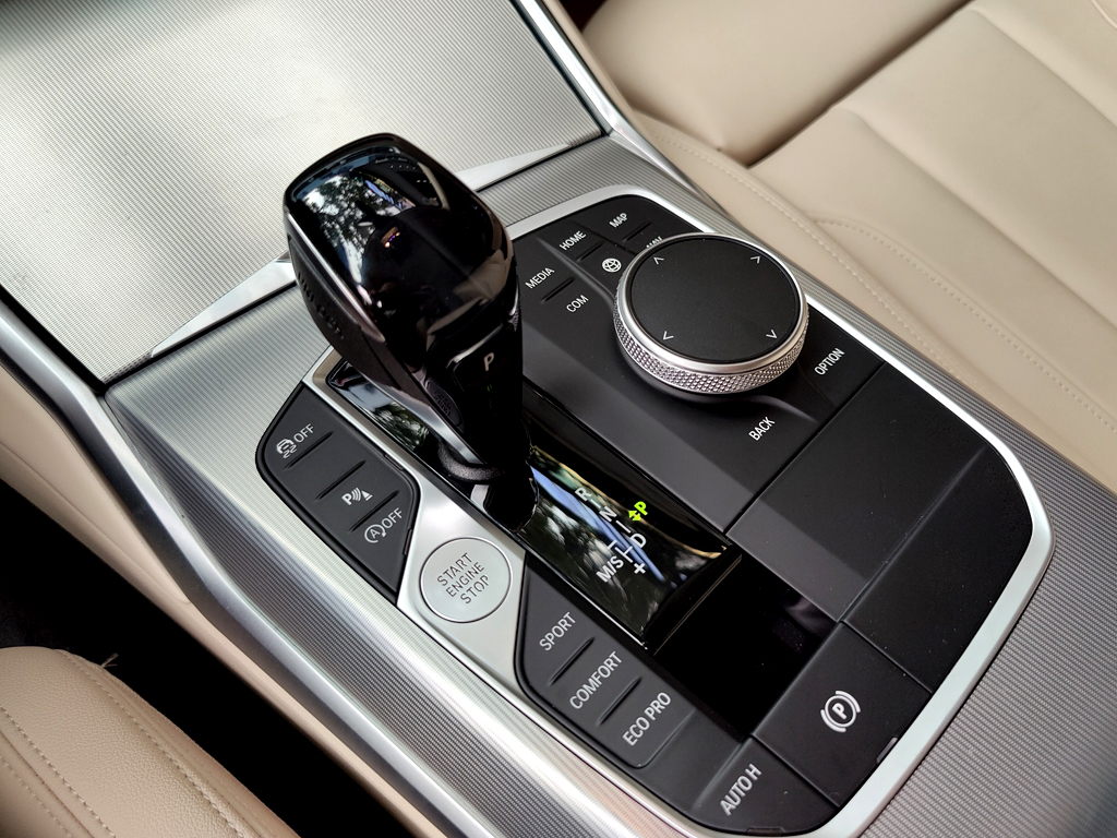 BMW 320i Sportline Plus 2021