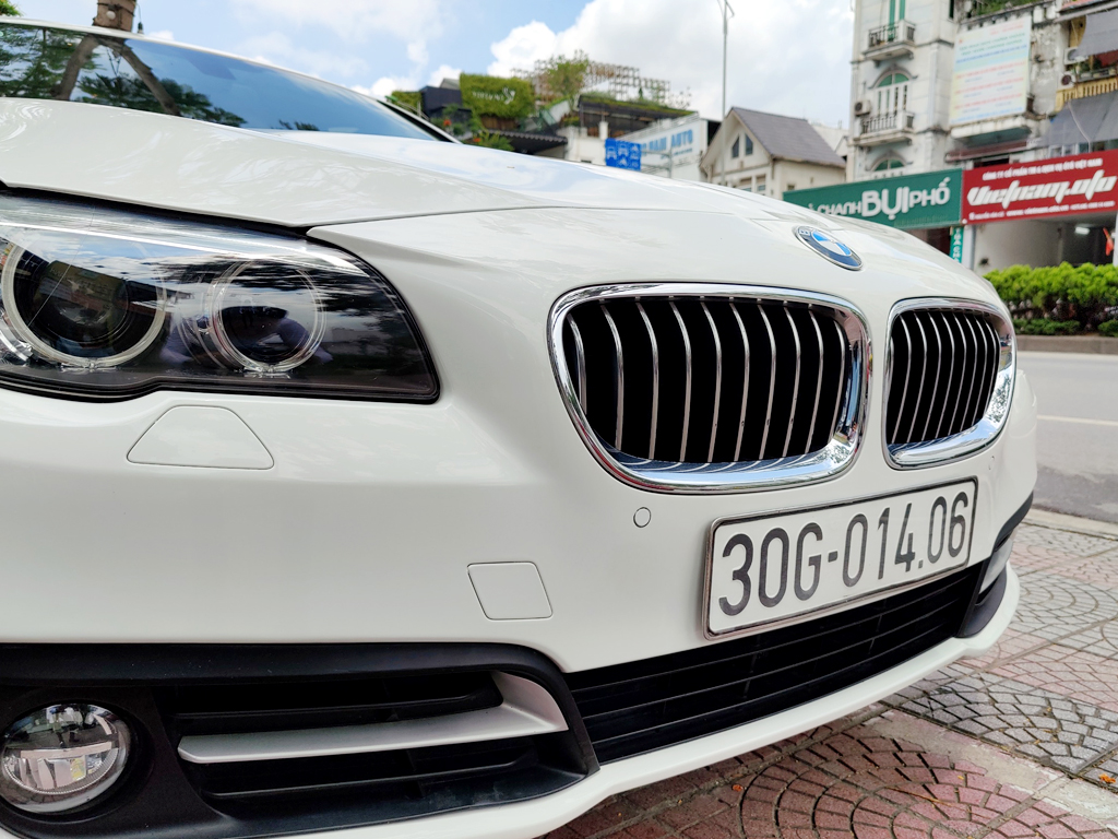 BMW 520i 2016 Trắng Kem