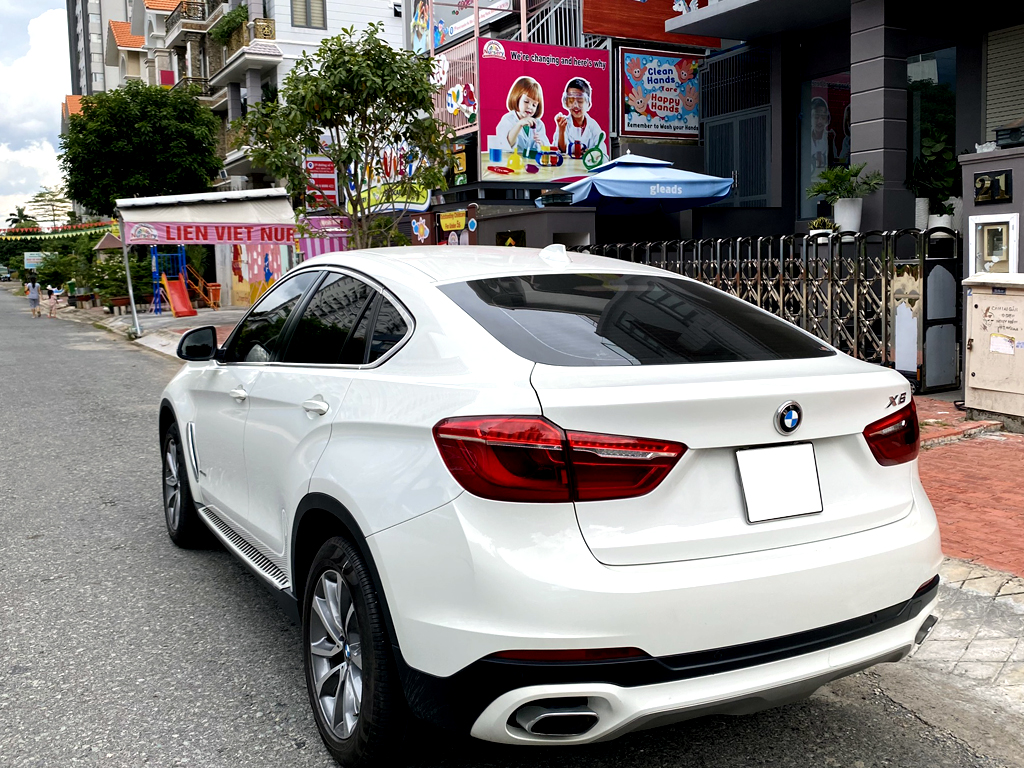 BMW X6 2017 Trắng Nâu