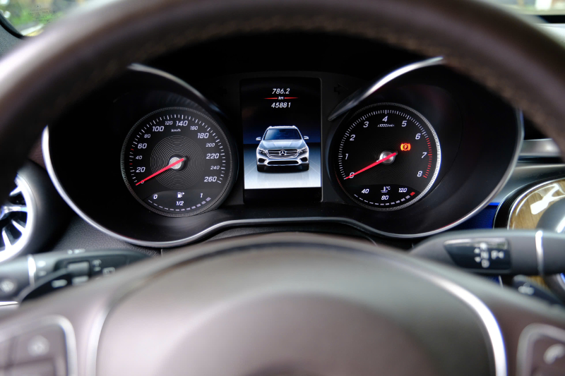 𝐌𝐞𝐫𝐜𝐞𝐝𝐞𝐬 𝐁𝐞𝐧𝐳 𝐆𝐋𝐂𝟐𝟓𝟎 𝟒𝐦𝐚𝐭𝐢𝐜 𝟐𝟎𝟏𝟖 (𝐓𝐫𝐚̆́𝐧𝐠/𝐧𝐨̣̂𝐢 𝐭𝐡𝐚̂́𝐭 𝐧𝐚̂𝐮)