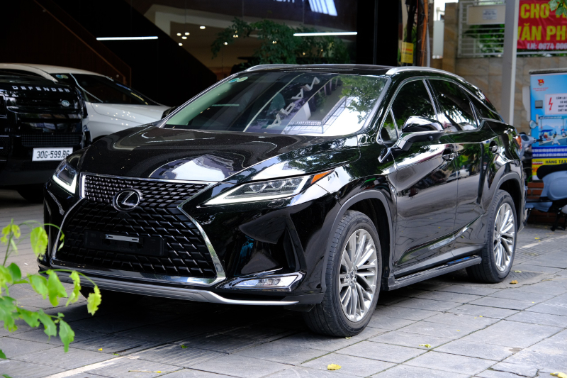 𝐋𝐞𝐱𝐮𝐬 𝐑𝐗𝟑𝟎𝟎 𝟐𝟎𝟐𝟏 (Đ𝐞𝐧/𝐧𝐨̣̂𝐢 𝐭𝐡𝐚̂́𝐭 𝐧𝐚̂𝐮)