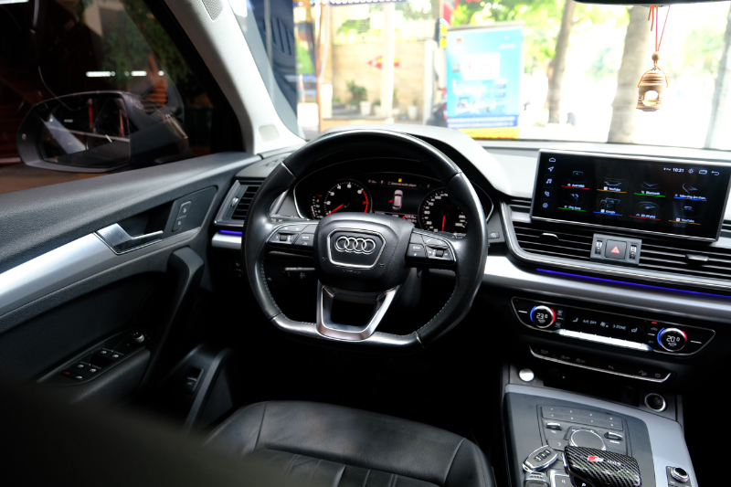 𝐀𝐮𝐝𝐢 𝐐𝟓 𝟐.𝟎 𝐀𝐓 𝟐𝟎𝟏𝟖 (𝐍𝐚̂𝐮/𝐧𝐨̣̂𝐢 𝐭𝐡𝐚̂́𝐭 đ𝐞𝐧)