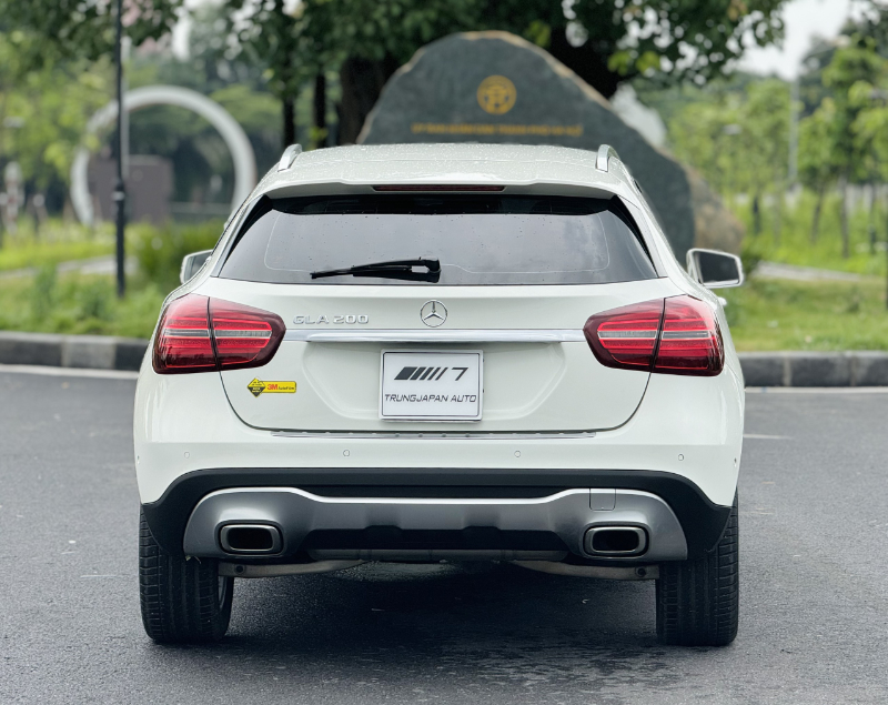 𝐌𝐞𝐫𝐜𝐞𝐝𝐞𝐬 𝐁𝐞𝐧𝐳 𝐆𝐋𝐀𝟐𝟎𝟎 𝟐𝟎𝟏𝟕 (𝐓𝐫𝐚̆́𝐧𝐠/𝐧𝐨̣̂𝐢 𝐭𝐡𝐚̂́𝐭 𝐤𝐞𝐦)