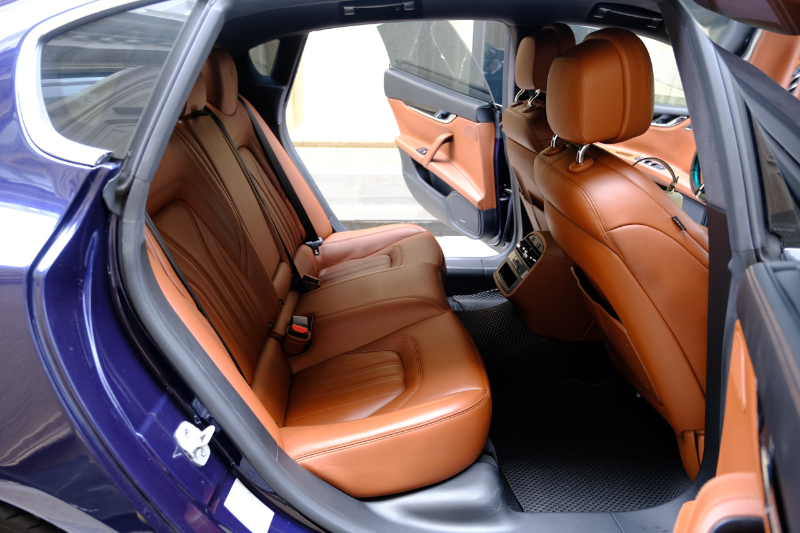 𝐌𝐚𝐬𝐞𝐫𝐚𝐭𝐢 𝐐𝐮𝐚𝐭𝐭𝐫𝐨𝐩𝐨𝐫𝐭𝐞 𝟐𝟎𝟏𝟔 (𝐗𝐚𝐧𝐡/𝐧𝐨̣̂𝐢 𝐭𝐡𝐚̂́𝐭 𝐧𝐚̂𝐮)