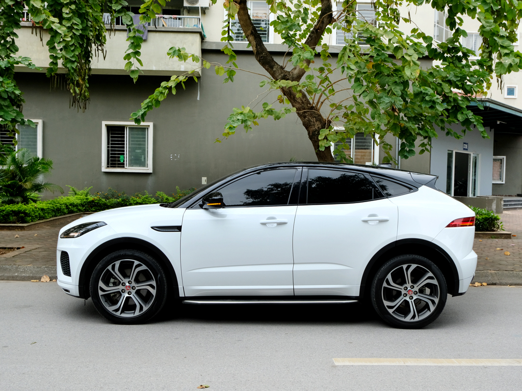 Jaguar E-Pace 2017