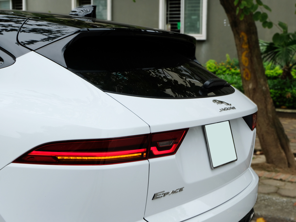 Jaguar E-Pace 2017
