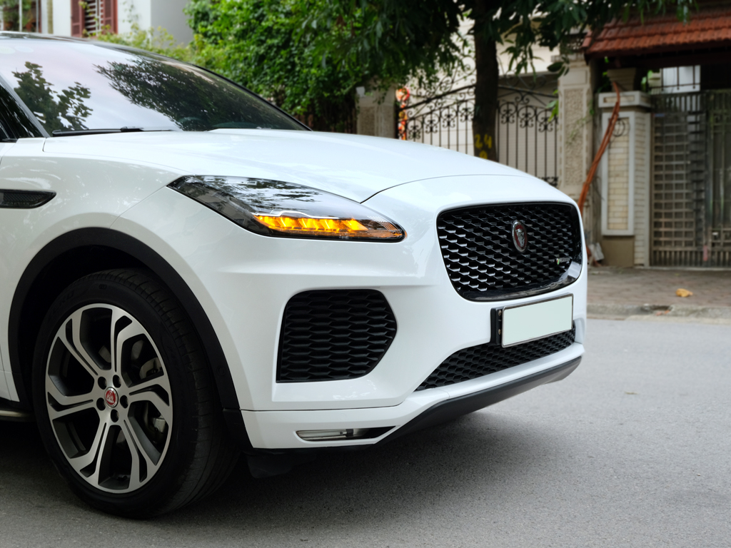 Jaguar E-Pace 2017