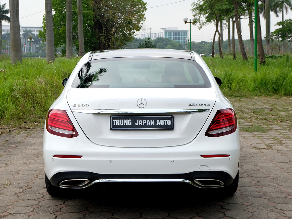 Mercedes E300 2017 Trắng