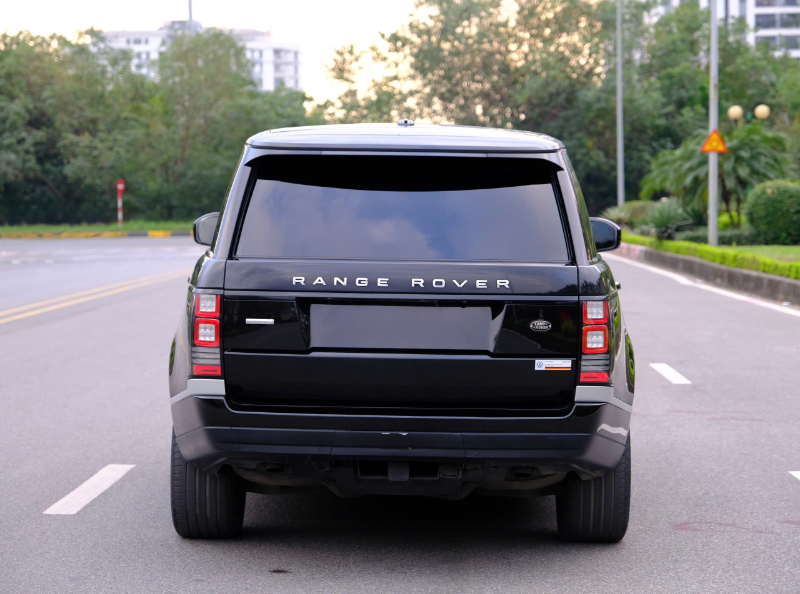 𝐑𝐚𝐧𝐠𝐞 𝐑𝐨𝐯𝐞𝐫 𝐀𝐮𝐭𝐨𝐛𝐢𝐨𝐠𝐫𝐚𝐩𝐡𝐲 𝐌𝐨𝐝𝐞𝐥 𝟐𝟎𝟏𝟒 (Đ𝐞𝐧 | 𝐧𝐨̣̂𝐢 𝐭𝐡𝐚̂́𝐭 𝐧𝐚̂𝐮)