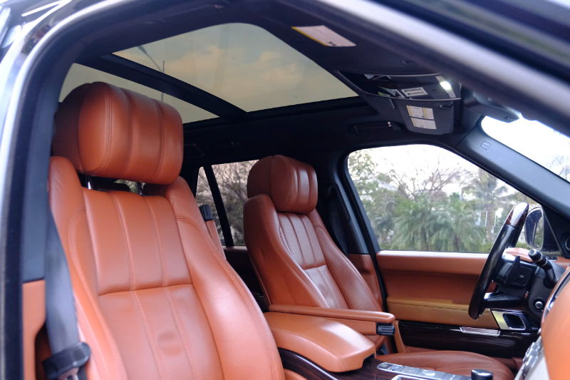 𝐑𝐚𝐧𝐠𝐞 𝐑𝐨𝐯𝐞𝐫 𝐀𝐮𝐭𝐨𝐛𝐢𝐨𝐠𝐫𝐚𝐩𝐡𝐲 𝐌𝐨𝐝𝐞𝐥 𝟐𝟎𝟏𝟒 (Đ𝐞𝐧 | 𝐧𝐨̣̂𝐢 𝐭𝐡𝐚̂́𝐭 𝐧𝐚̂𝐮)