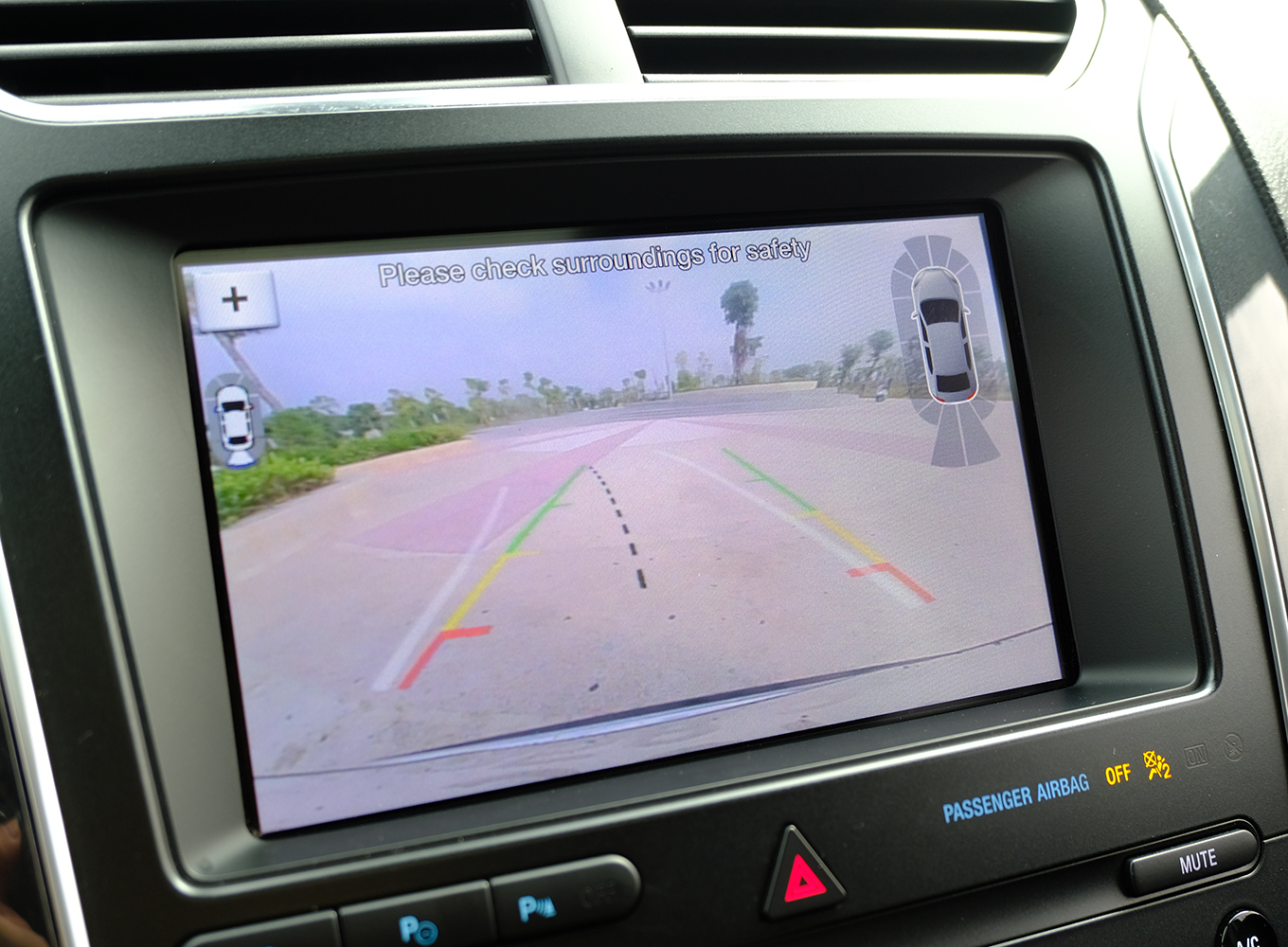 Ford Explorer 2018 đen