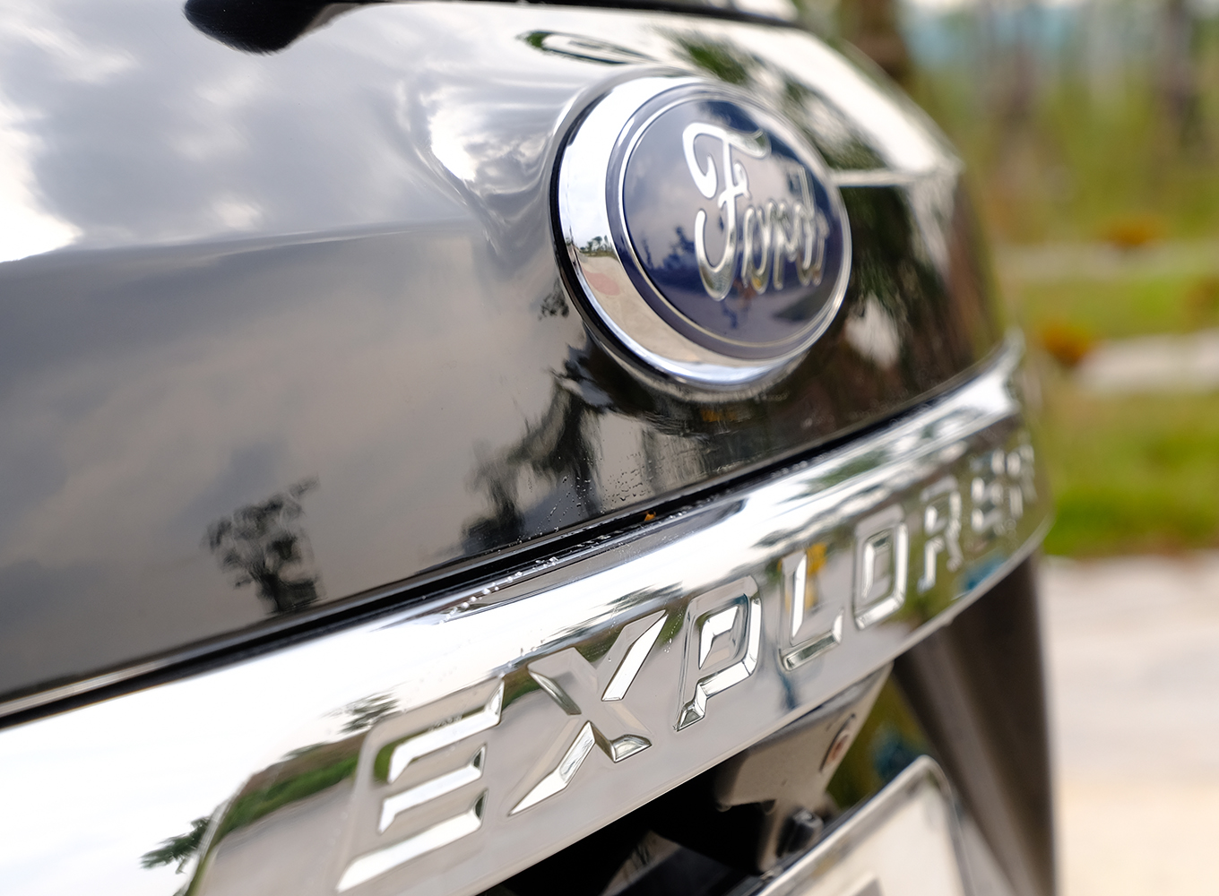 Ford Explorer 2018 đen