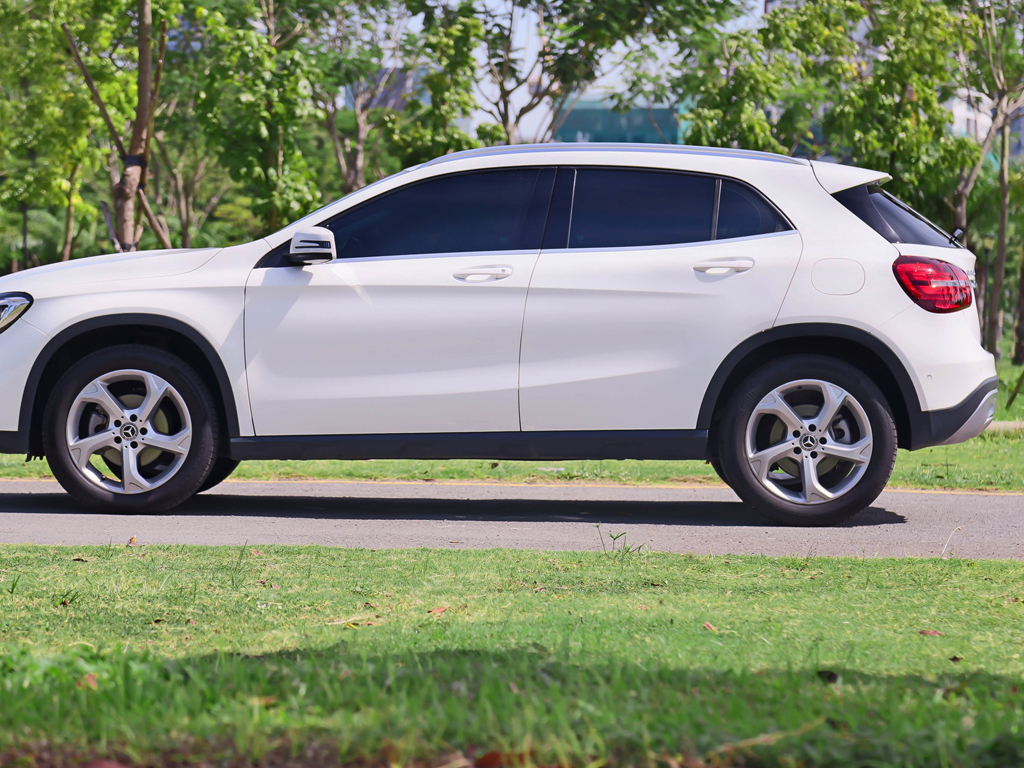 Mercedes GLA 200 2019