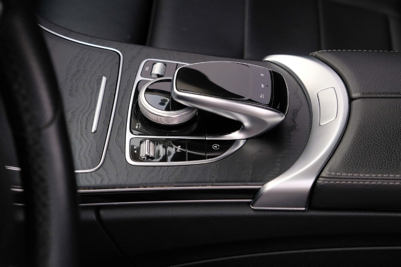 𝐌𝐞𝐫𝐜𝐞𝐝𝐞𝐬 𝐁𝐞𝐧𝐳 𝐂𝟐𝟎𝟎 𝐛𝐚̉𝐧 𝐅𝐮𝐥𝐥 𝟐𝟎𝟏𝟖 (Đ𝐞𝐧/𝐧𝐨̣̂𝐢 𝐭𝐡𝐚̂́𝐭 đ𝐞𝐧)